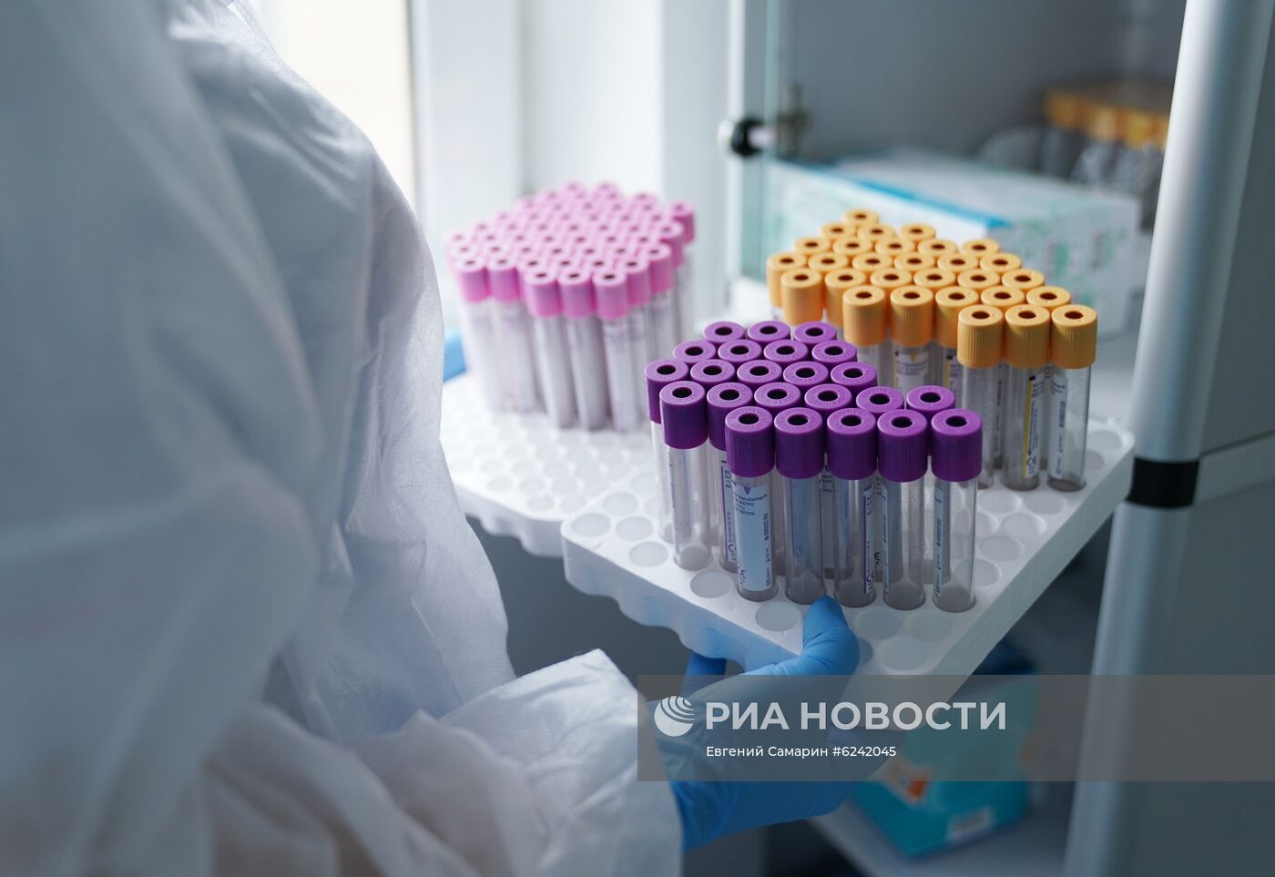 Центр крови имени О.К. Гаврилова принимает донорскую плазму COVREC
