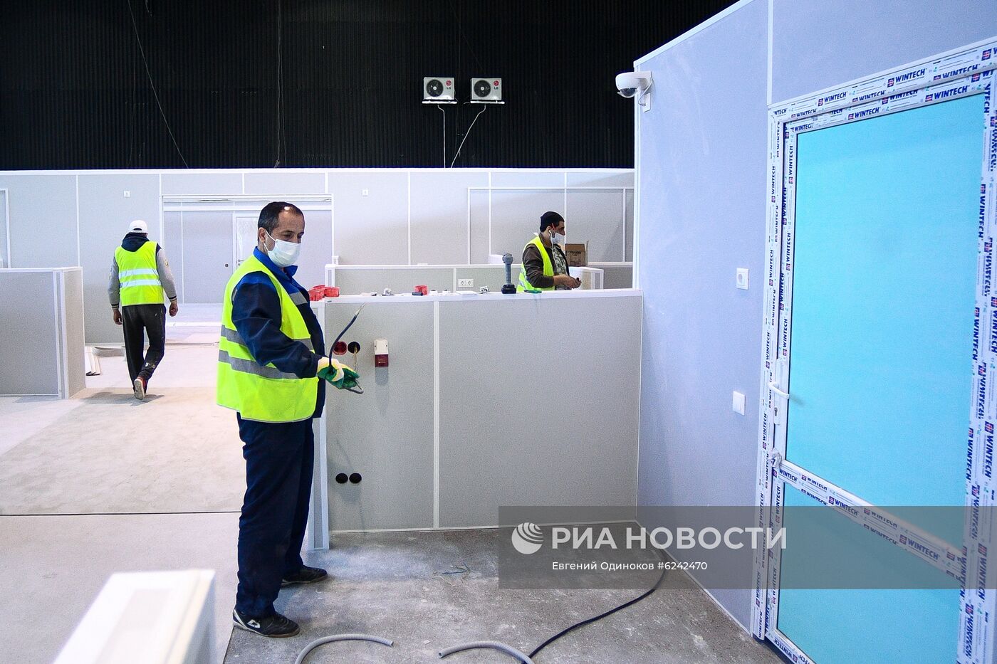 Строительство временных госпиталей для пациентов с COVID-19