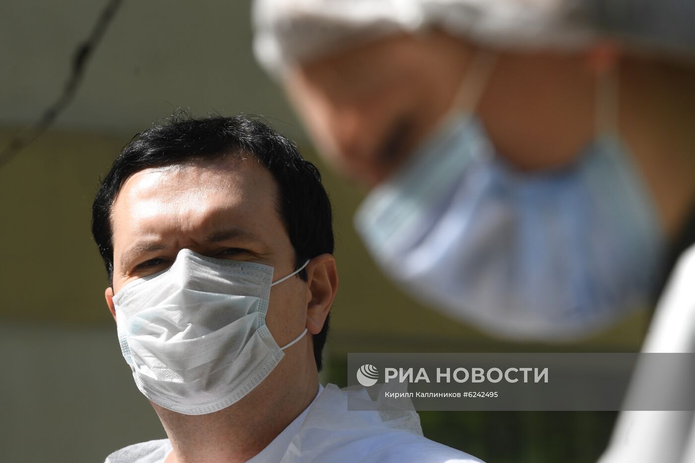 Тестирование россиян на наличие антител к COVID-19 в Москве
