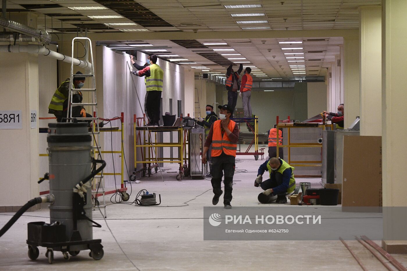 Строительство временных госпиталей для пациентов с COVID-19