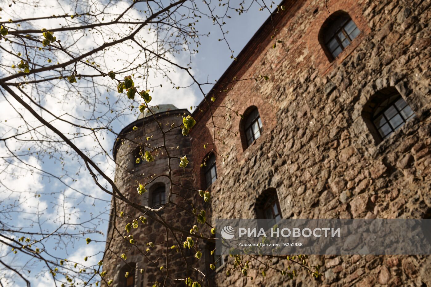 Ослабление карантинного режима в городах России