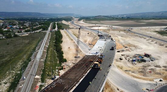 Строительство трассы "Таврида" в Крыму