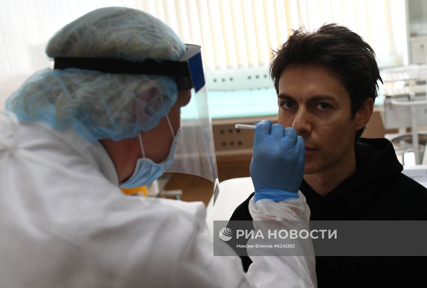 Тестирование россиян на наличие антител к COVID-19 в Москве