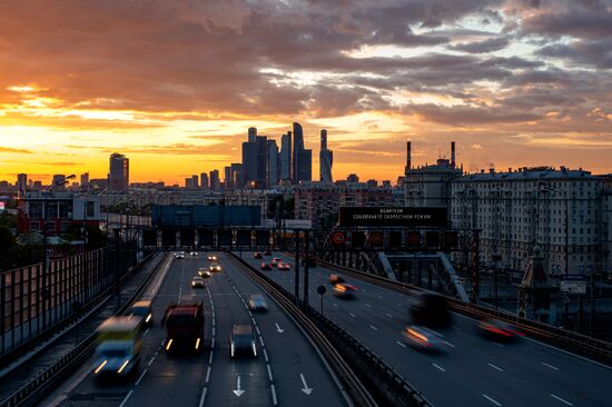 Москва во время режима самоизоляции жителей