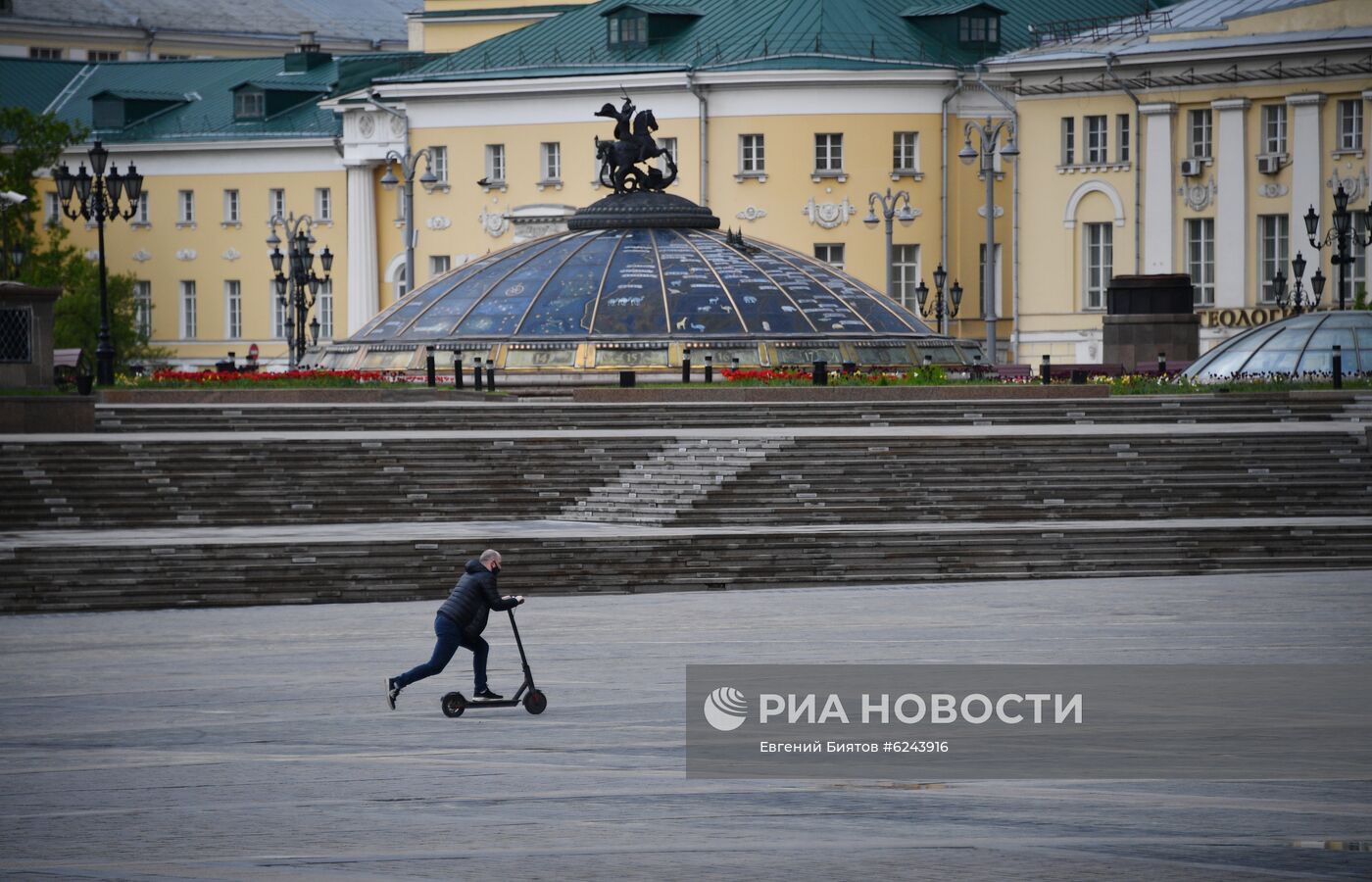 Москва во время режима самоизоляции жителей