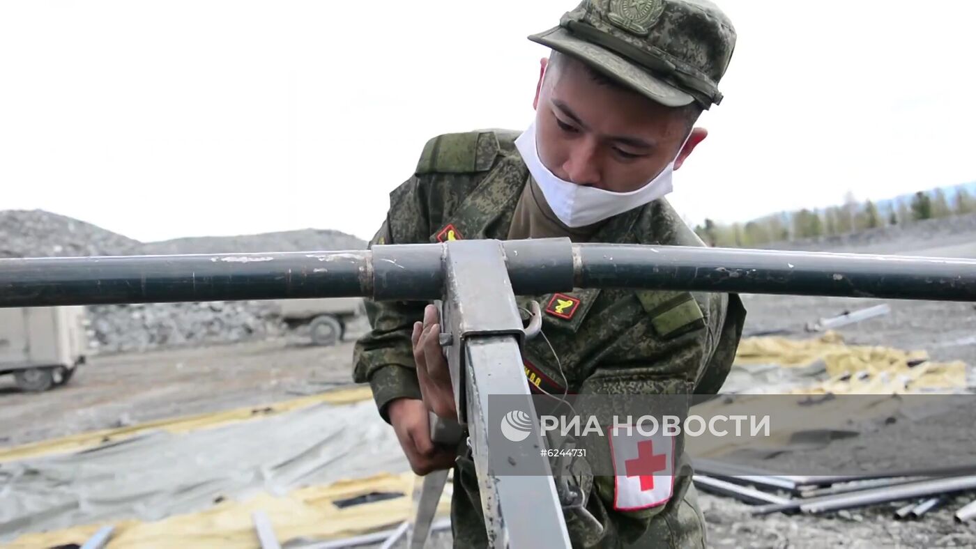 Военнослужащие ЦВО развернули полевой мобильный госпиталь в Красноярском крае