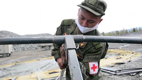 Военнослужащие ЦВО развернули полевой мобильный госпиталь в Красноярском крае