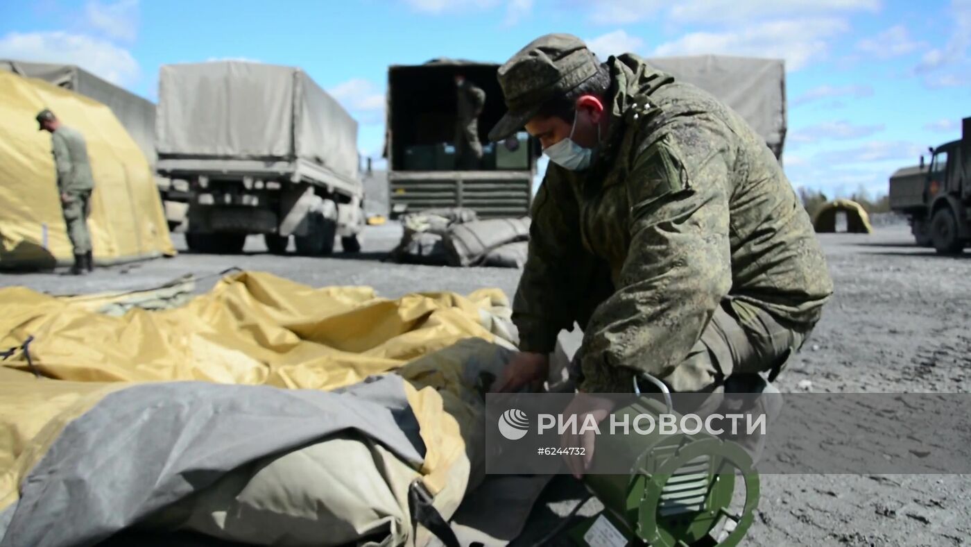 Военнослужащие ЦВО развернули полевой мобильный госпиталь в Красноярском крае