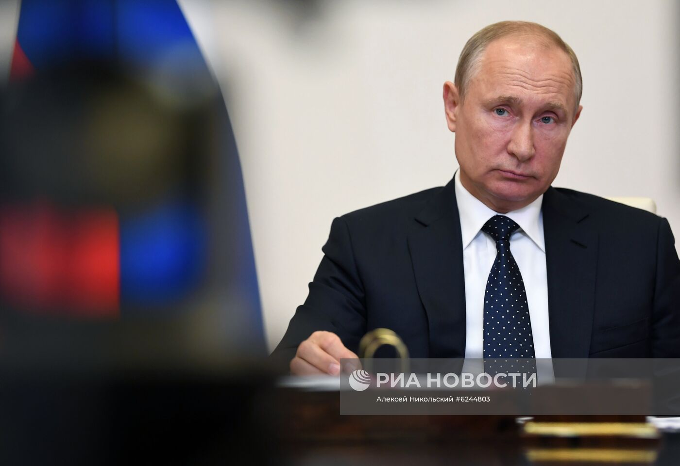 Президент РФ В. Путин принял участие в заседании ВЕЭС в режиме видеоконференции