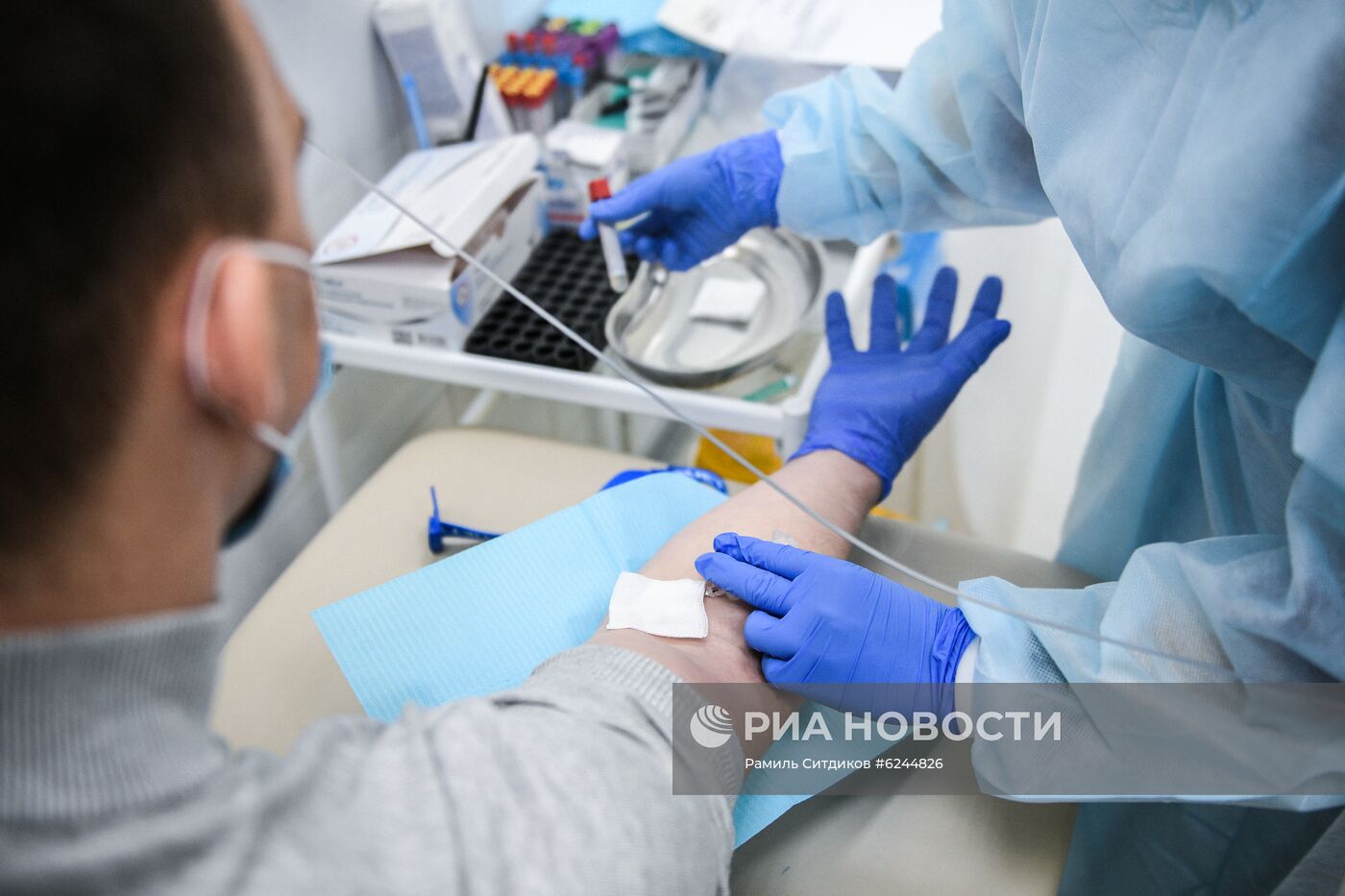 Тестирование россиян на наличие антител к COVID-19