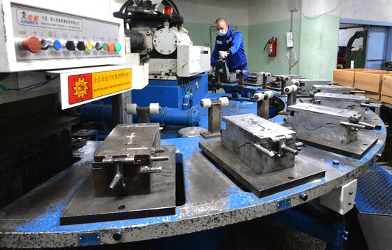 Производство обуви в Челябинске