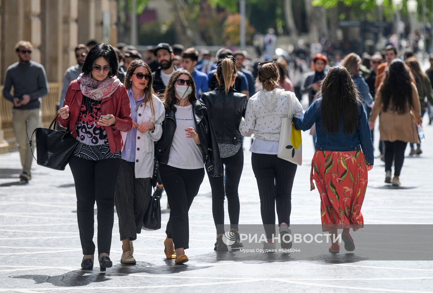 Ослабление карантинного режима в Азербайджане