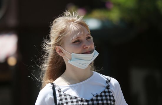Ослабление карантинного режима в городах России 