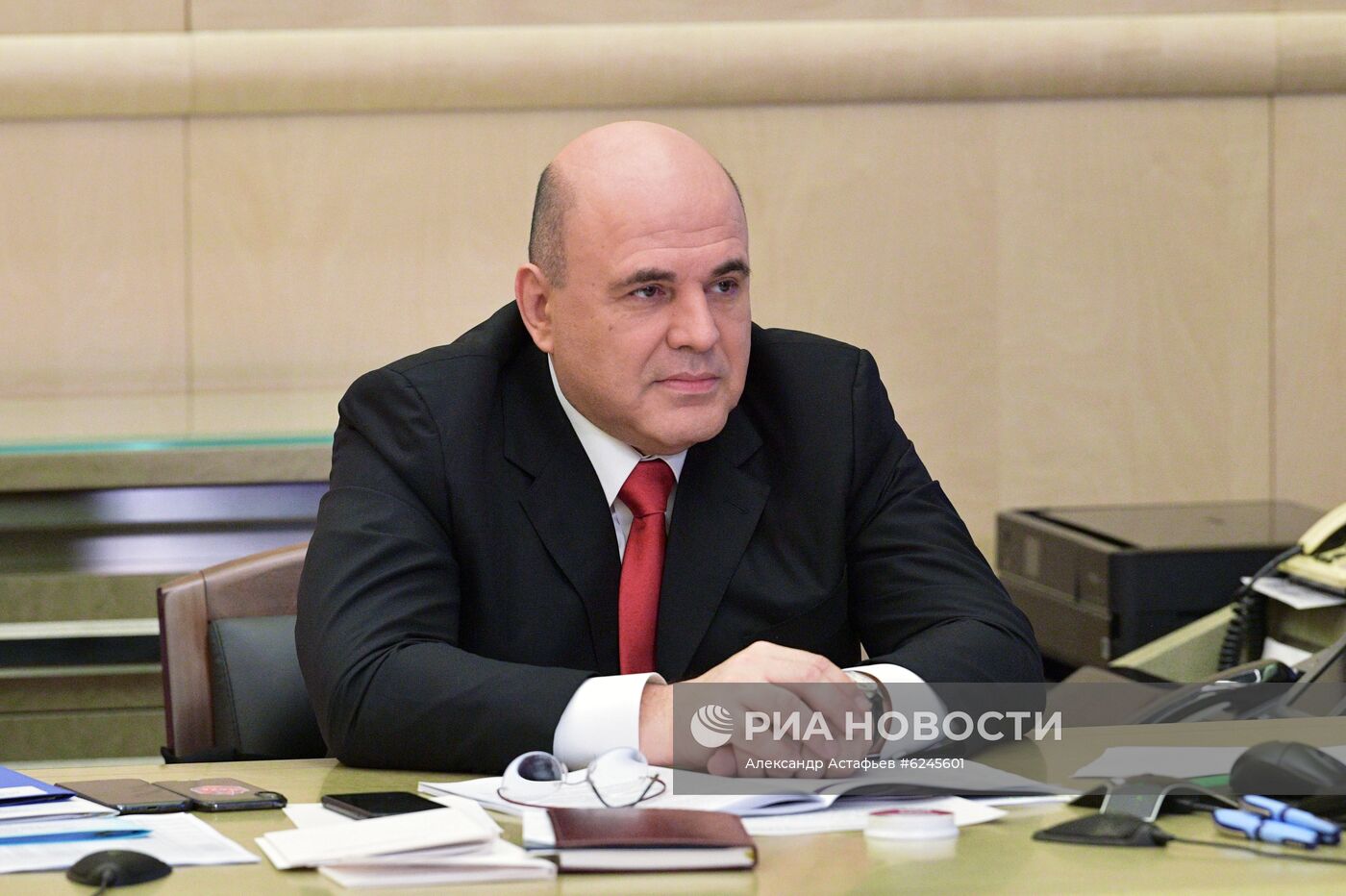 Премьер-министр РФ М. Мишустин провел заседание Координационного совета по борьбе с коронавирусной инфекцией
