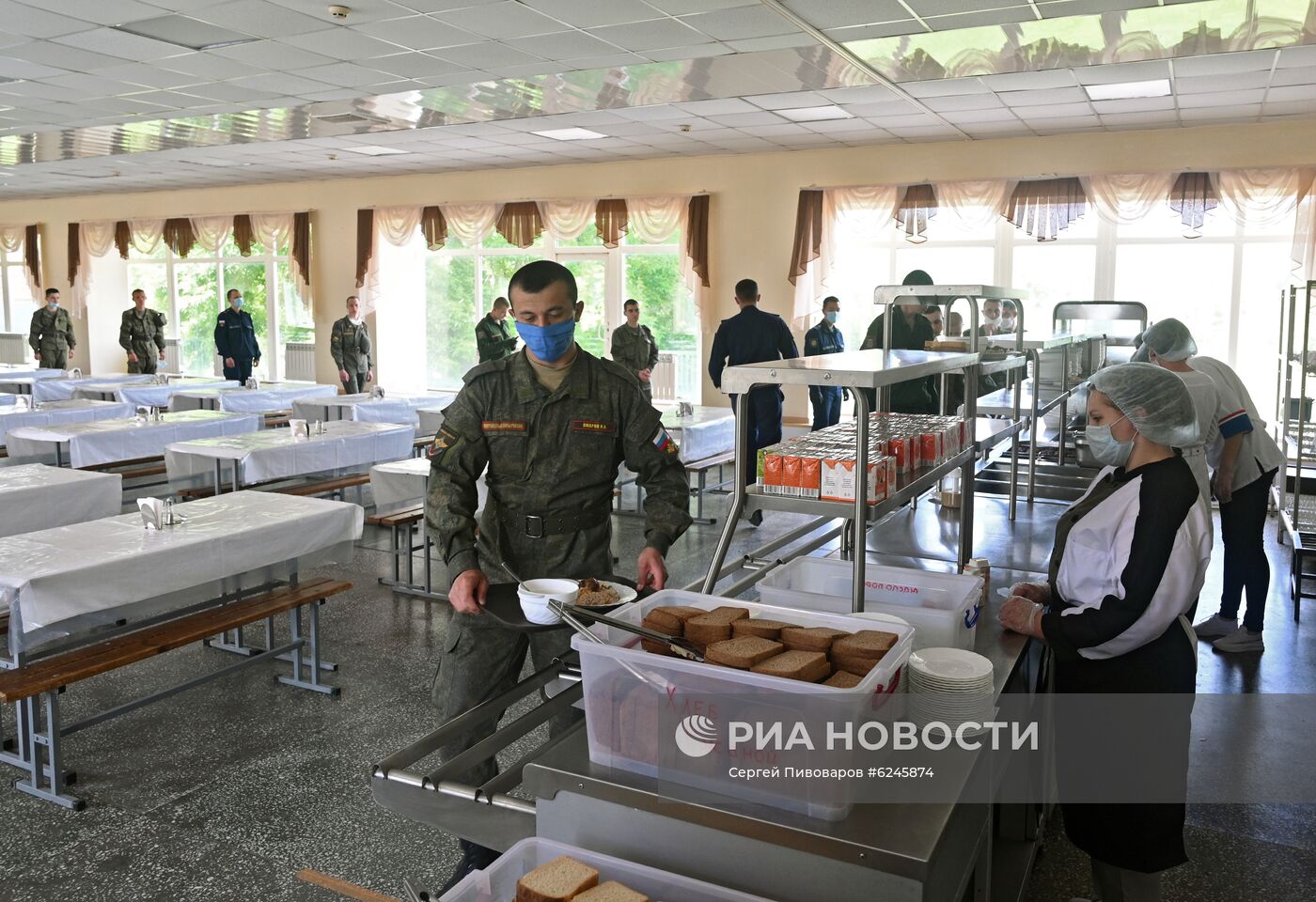 Призыв на военную службу в городах России