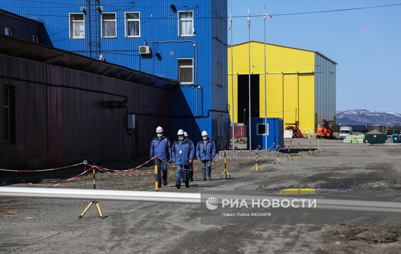 Производство компании "РусГазШельф" в Мурманске