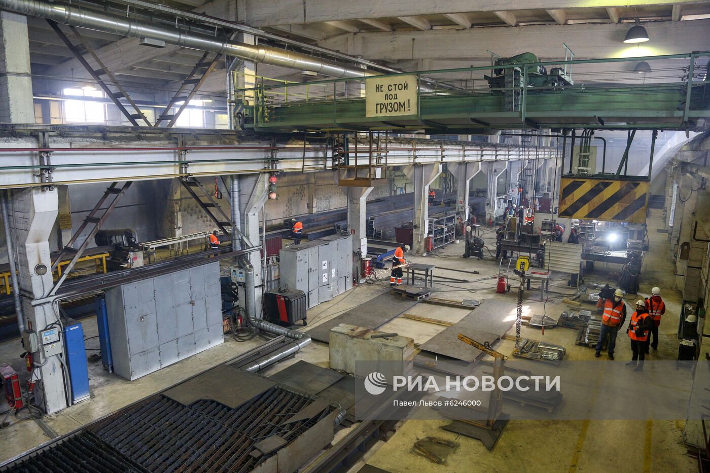 Производство компании "РусГазШельф" в Мурманске