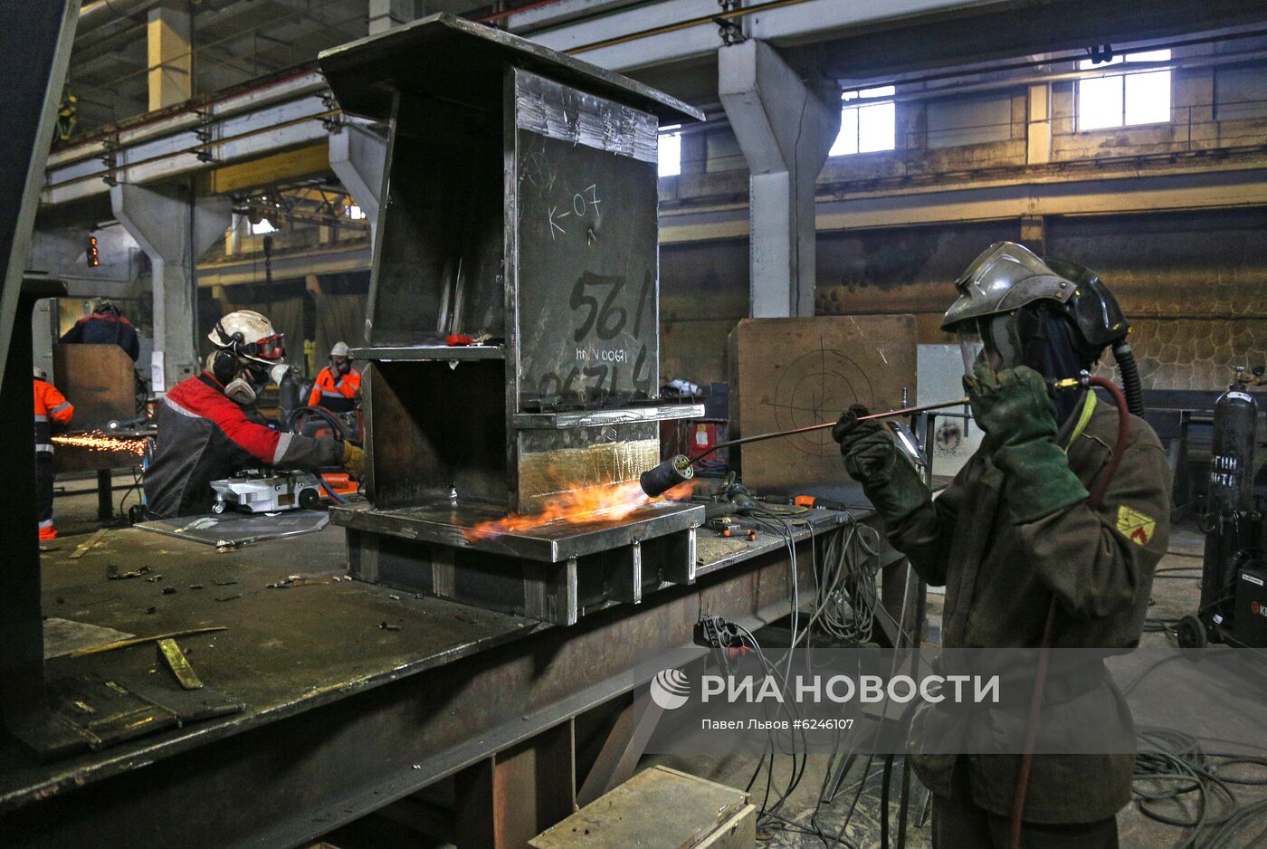 Производство компании "РусГазШельф" в Мурманске