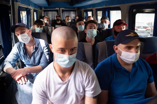 Весенний призыв на военную службу в городах России