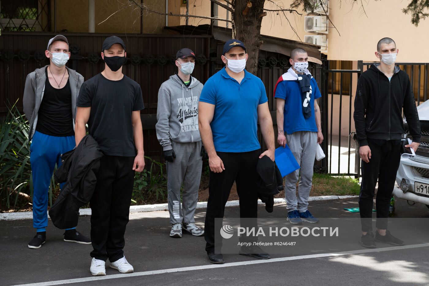 Весенний призыв на военную службу в городах России