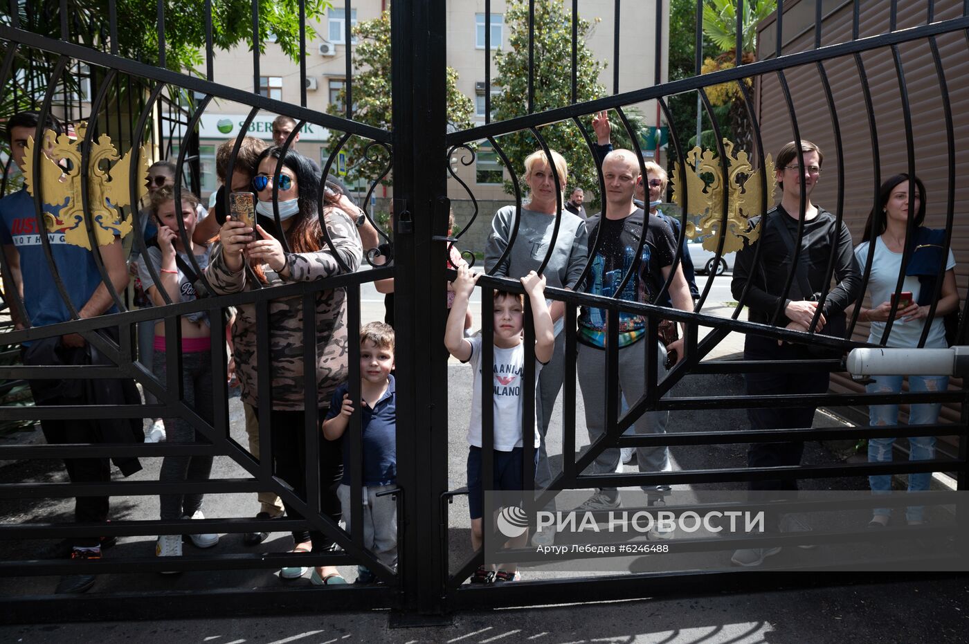 Весенний призыв на военную службу в городах России