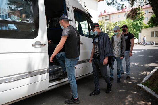 Весенний призыв на военную службу в городах России