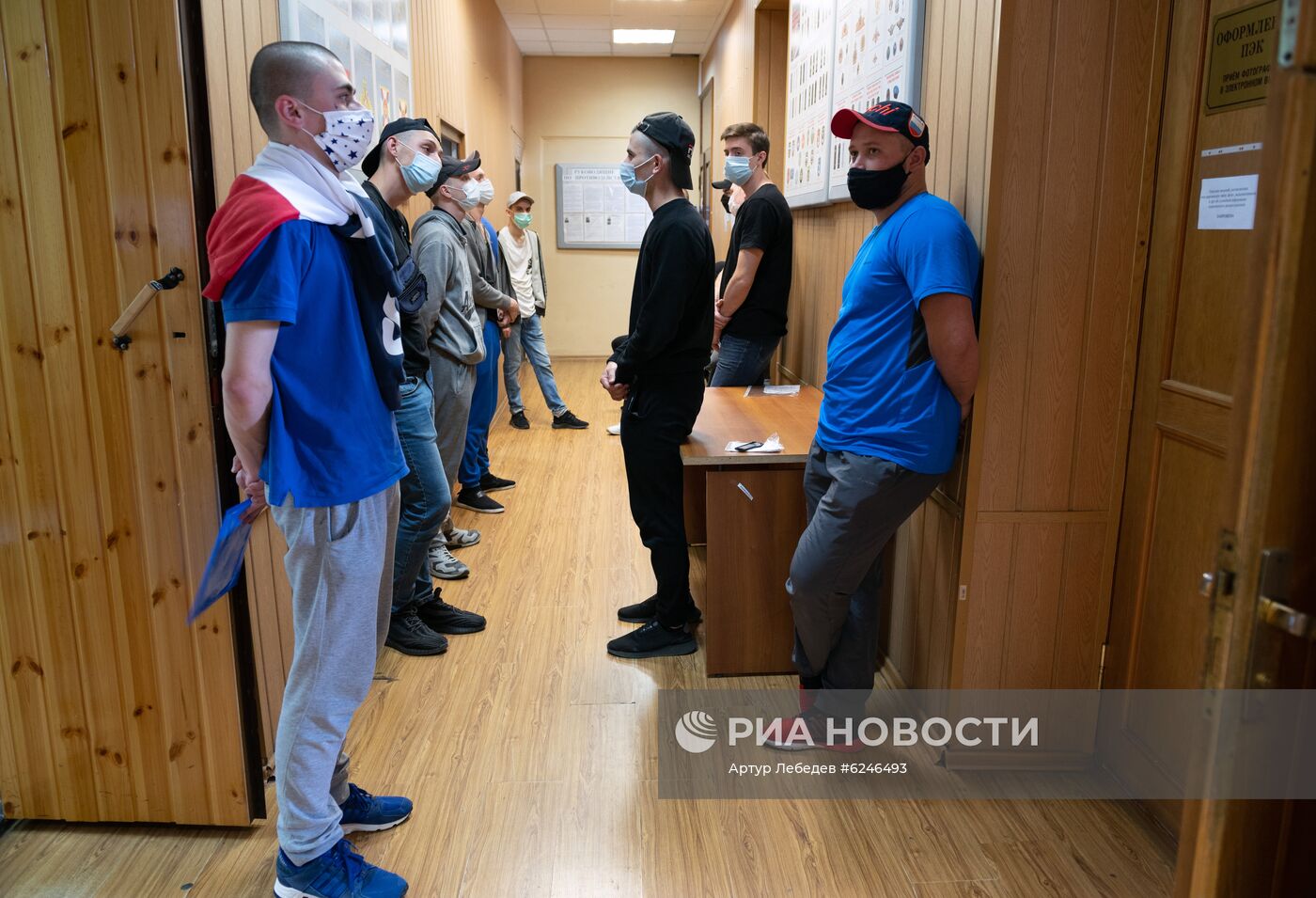 Весенний призыв на военную службу в городах России