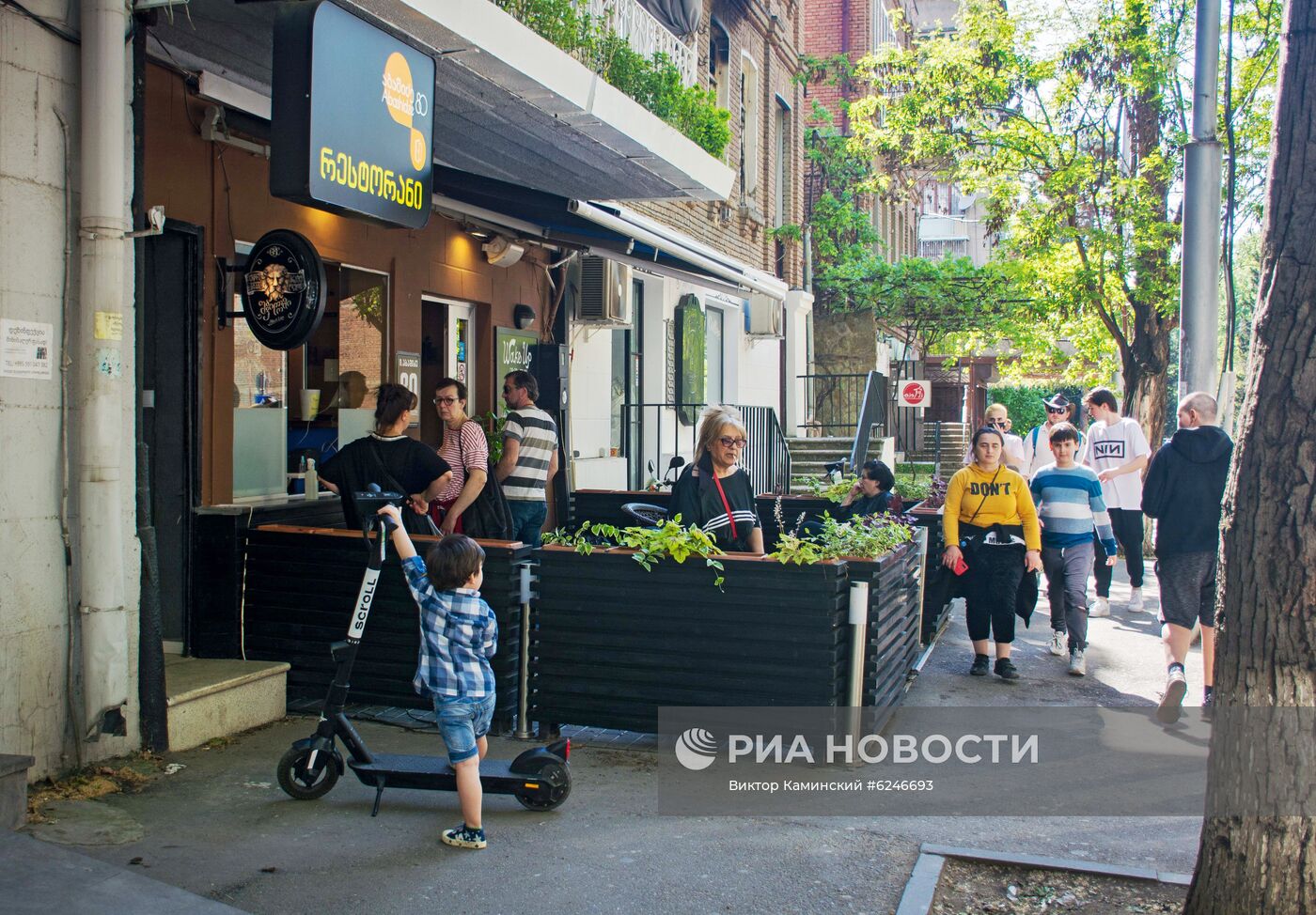 Ослабление карантинных мер в Грузии
