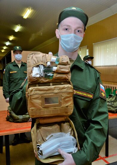 Отправка призывников на службу в ВС РФ из Москвы