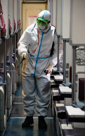 Отправка призывников на службу в ВС РФ из Москвы