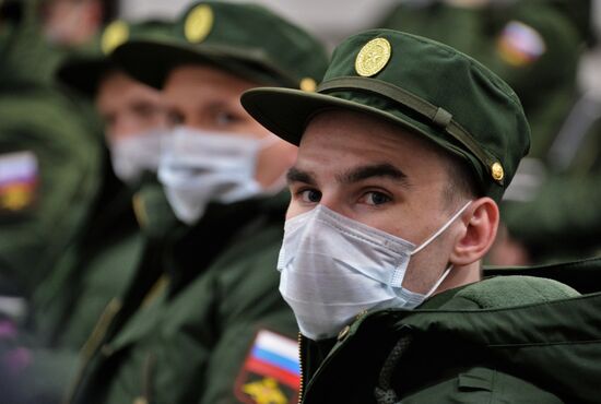 Отправка призывников на службу в ВС РФ из Москвы