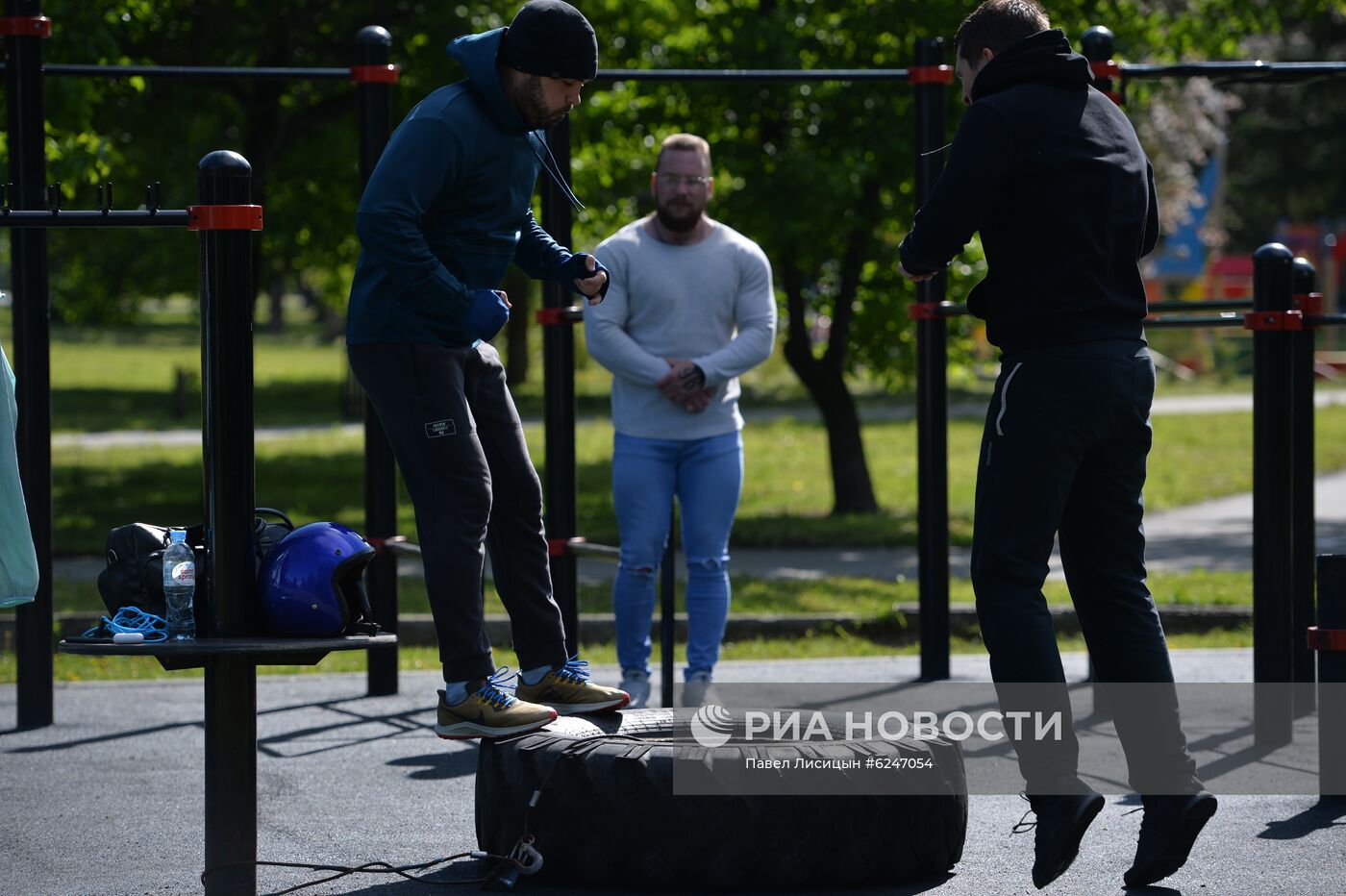 В регионах сняты ограничения на занятия спортом на улице 