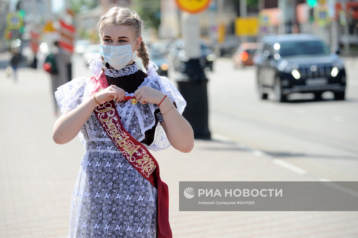 Последний звонок в городах России
