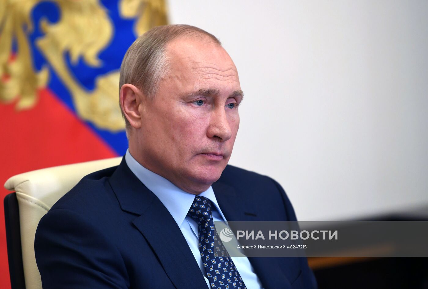 Президент РФ В. Путин провел совещание о санитарно-эпидемиологической обстановке