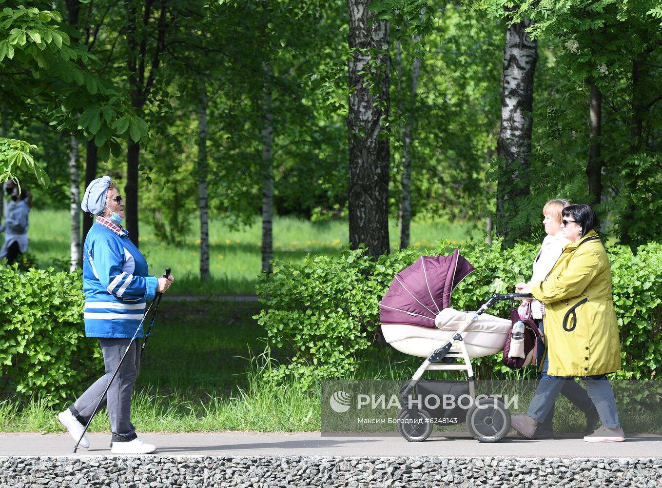 В регионах сняты ограничения на занятия спортом на улице 