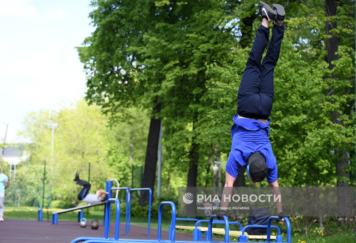 В регионах сняты ограничения на занятия спортом на улице 