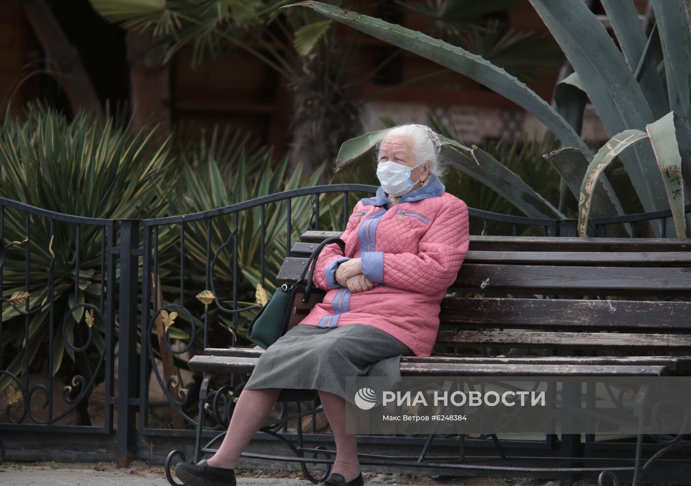 Ослабление карантинного режима в городах России