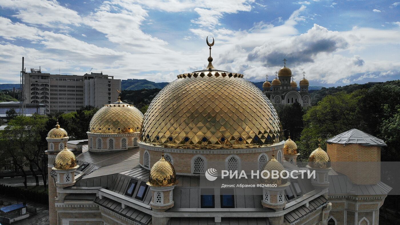 Празднование Ураза-байрама в городах России