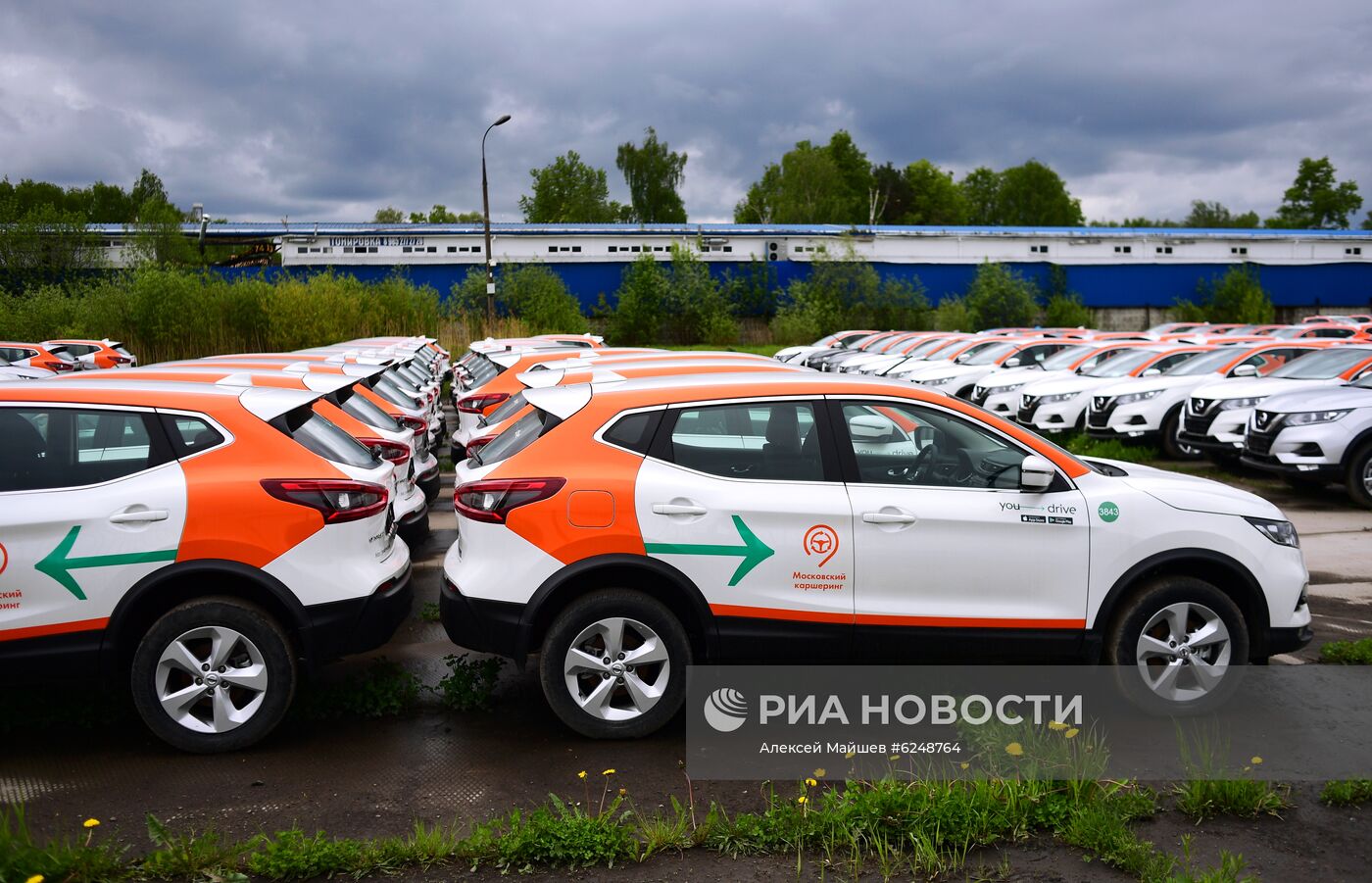 Сервисы каршеринга частично возобновят работу в Москве с 25 мая