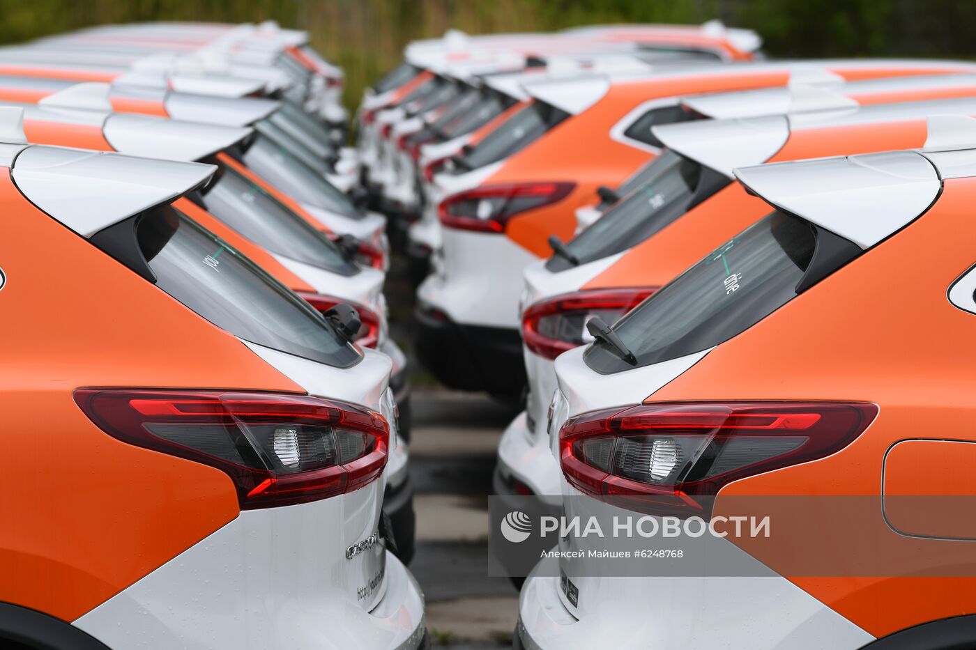 Сервисы каршеринга частично возобновят работу в Москве с 25 мая