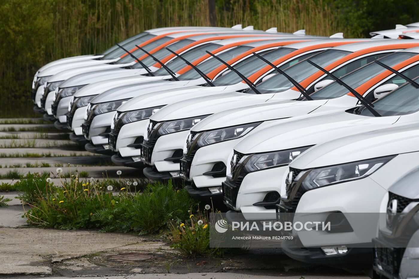 Сервисы каршеринга частично возобновят работу в Москве с 25 мая