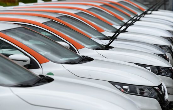 Сервисы каршеринга частично возобновят работу в Москве с 25 мая