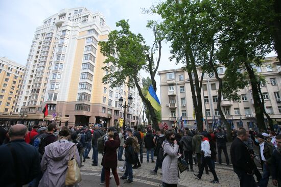 Протесты против В. Зеленского на Украине