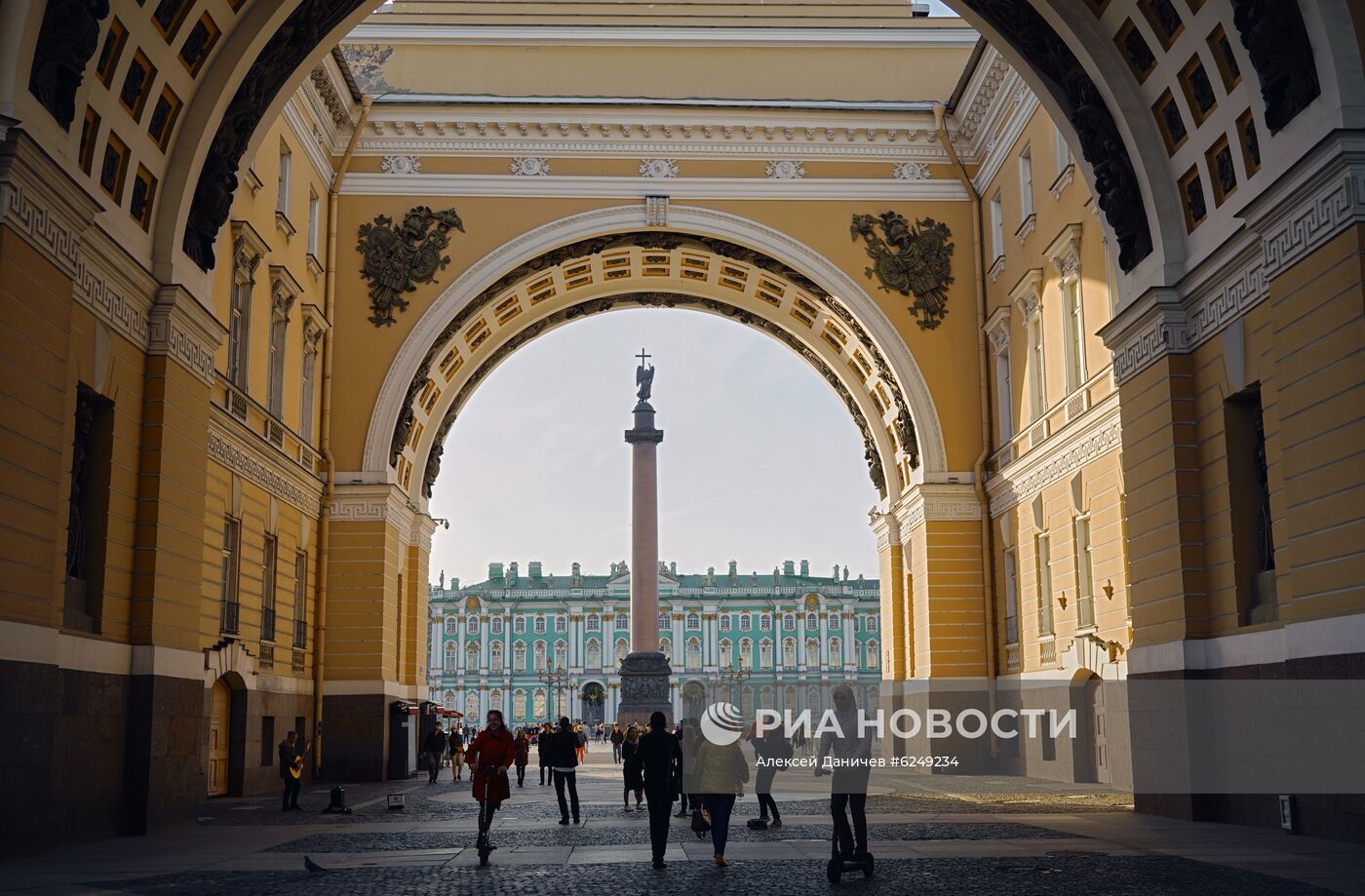 Санкт-Петербург во время режима самоизоляции жителей