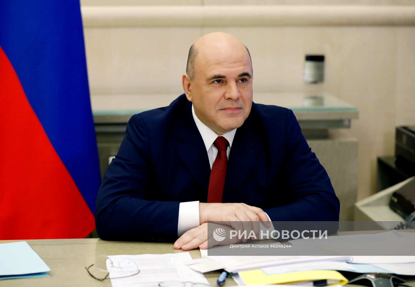 Премьер-министр РФ М. Мишустин провел совещание с вице-премьерами РФ