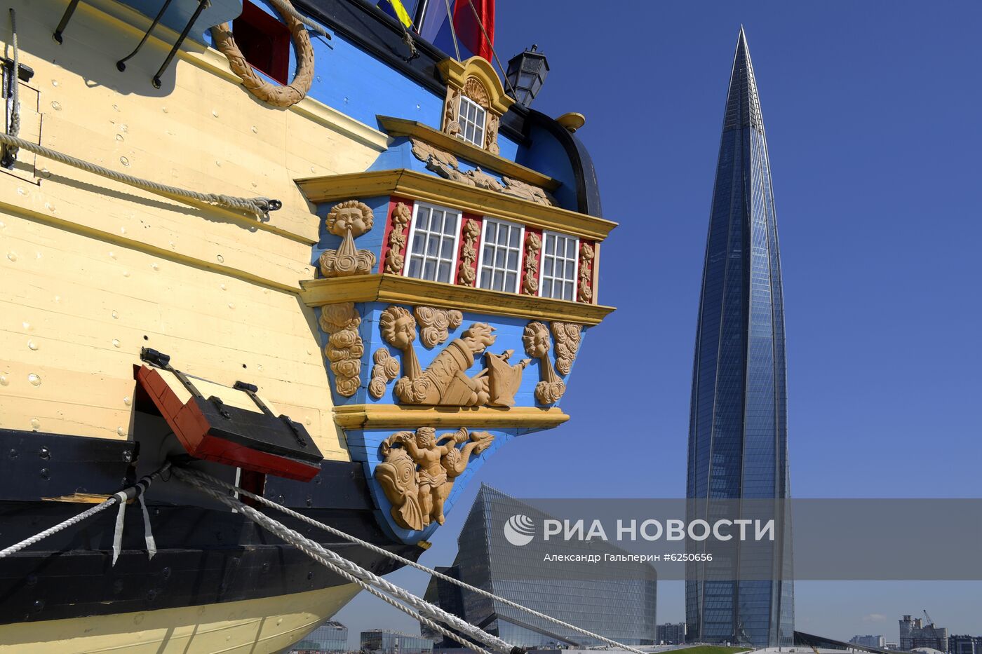 Корабль "Полтава" в Санкт-Петербурге