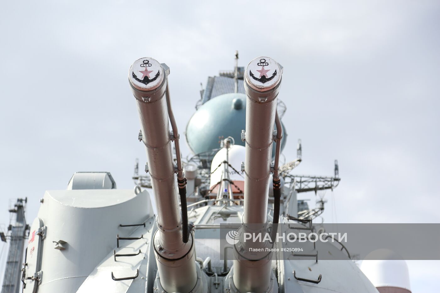 Атомный крейсер "Пётр Великий"