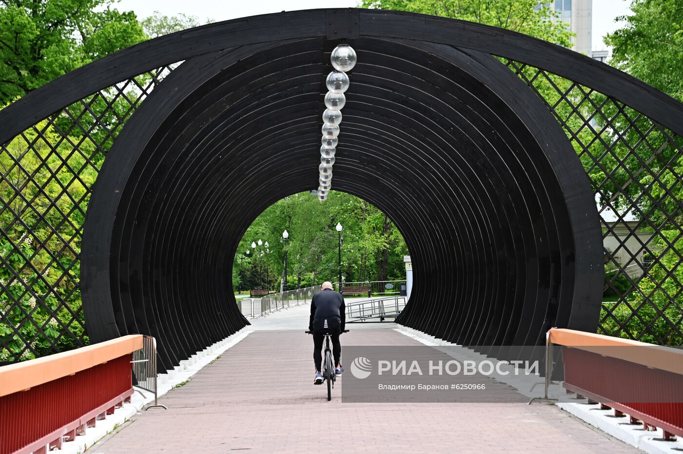 Москва во время режима самоизоляции жителей