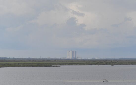 Старт американского корабля Crew Dragon к МКС отложили из-за погодных условий