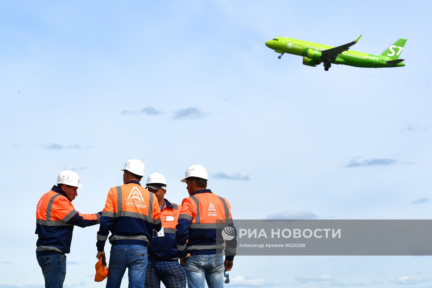 Реконструкция взлётно-посадочной полосы в аэропорту Новосибирска